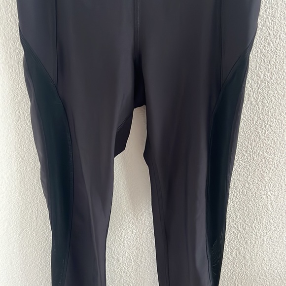 Old Navy Active Powersoft High Rise Leggings Go-Dry Black Small - Picture 5 of 8